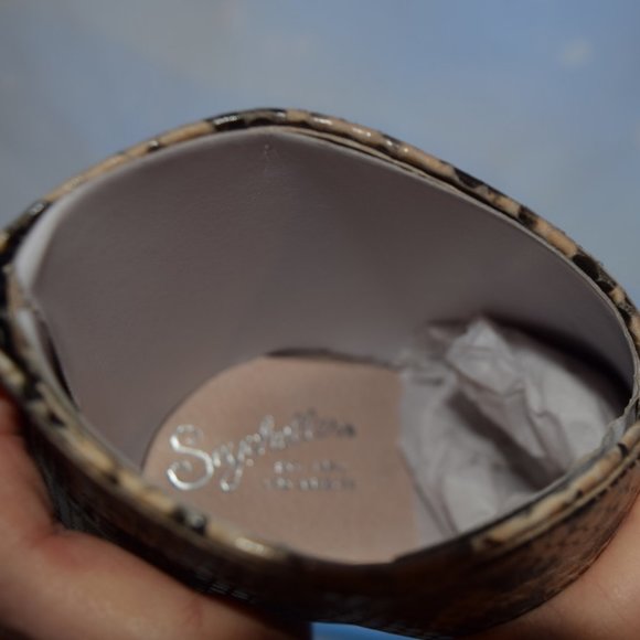 Seychelles Python-Embossed  Leather Bootie 8 - Picture 13 of 13